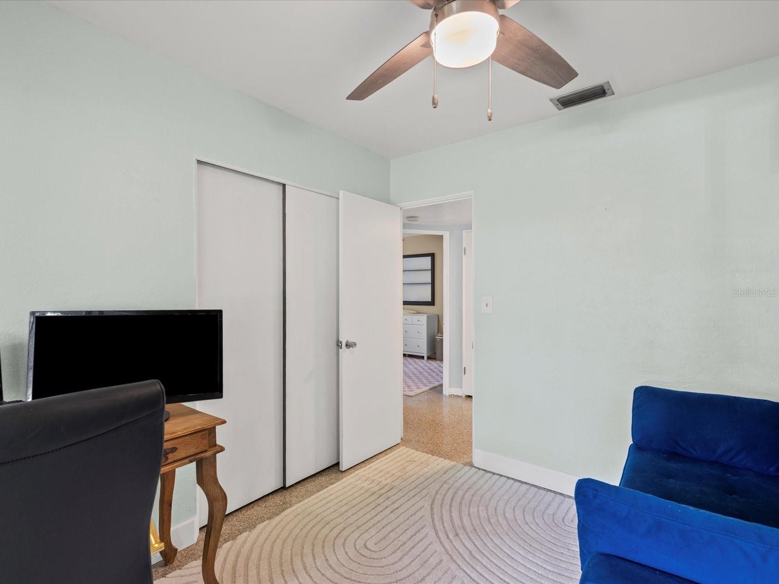 1038 53RD AVE N, ST PETERSBURG, FL, 33703