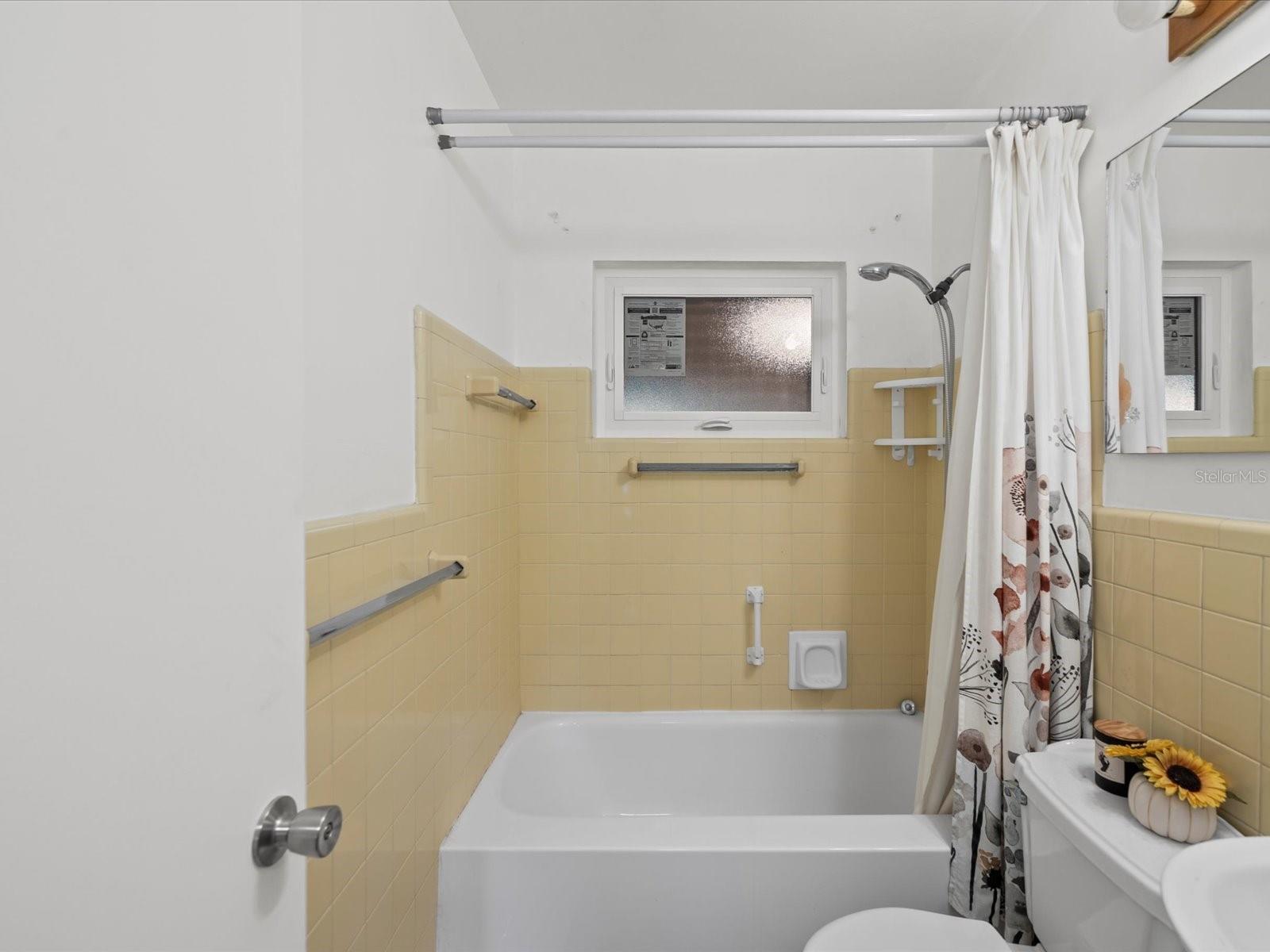 1038 53RD AVE N, ST PETERSBURG, FL, 33703