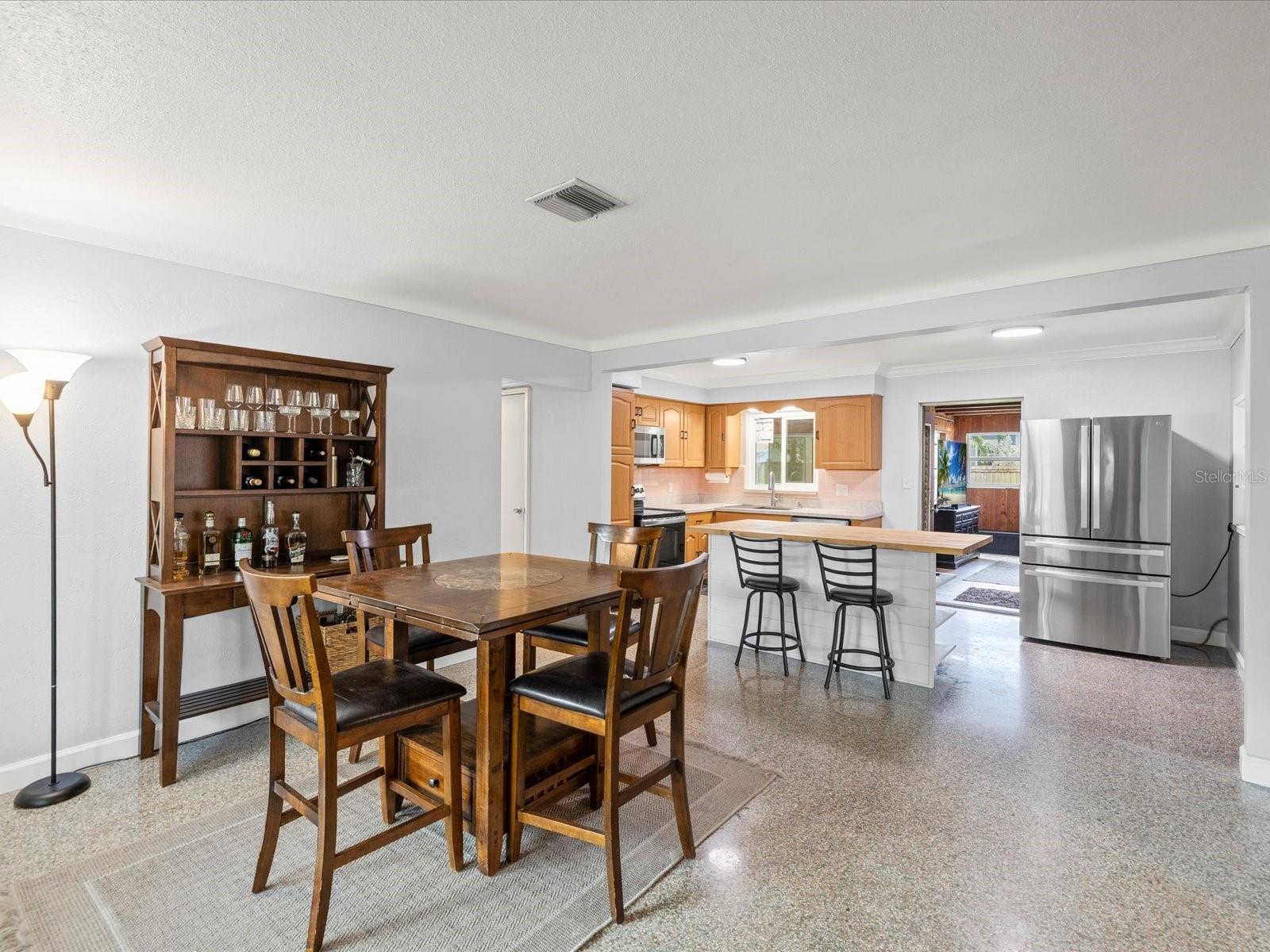 1038 53RD AVE N, ST PETERSBURG, FL, 33703