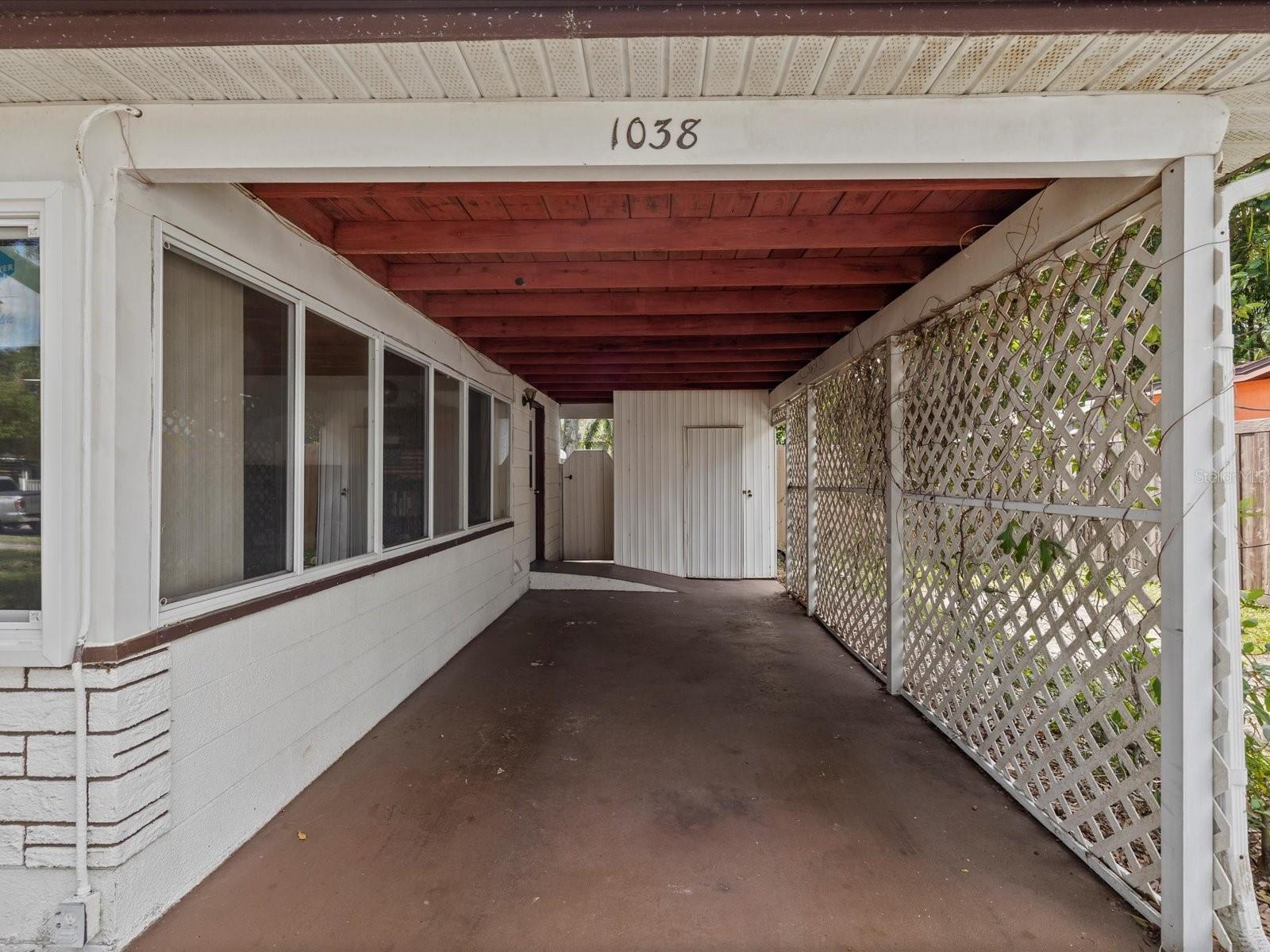 1038 53RD AVE N, ST PETERSBURG, FL, 33703