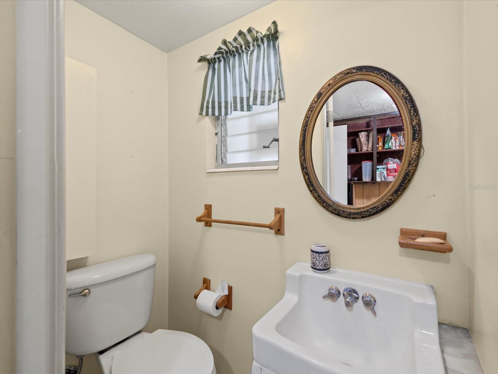 1038 53RD AVE N, ST PETERSBURG, FL, 33703