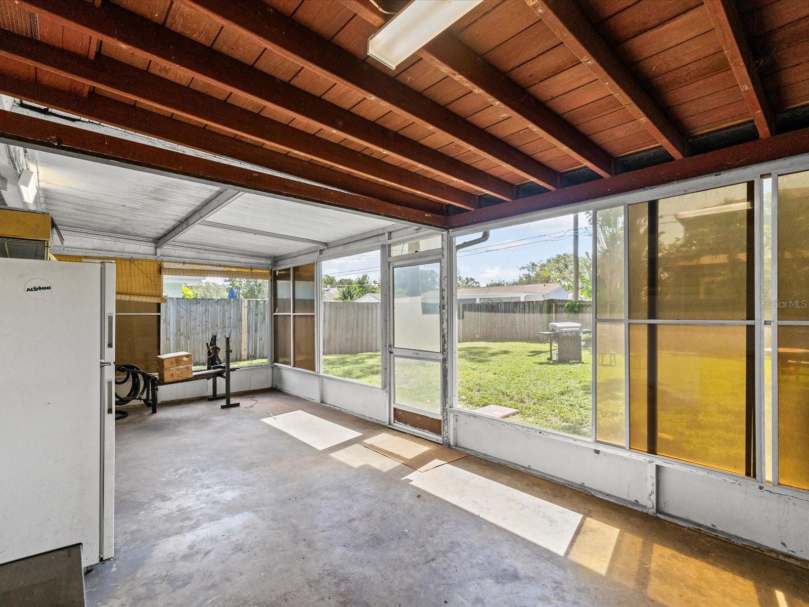 1038 53RD AVE N, ST PETERSBURG, FL, 33703