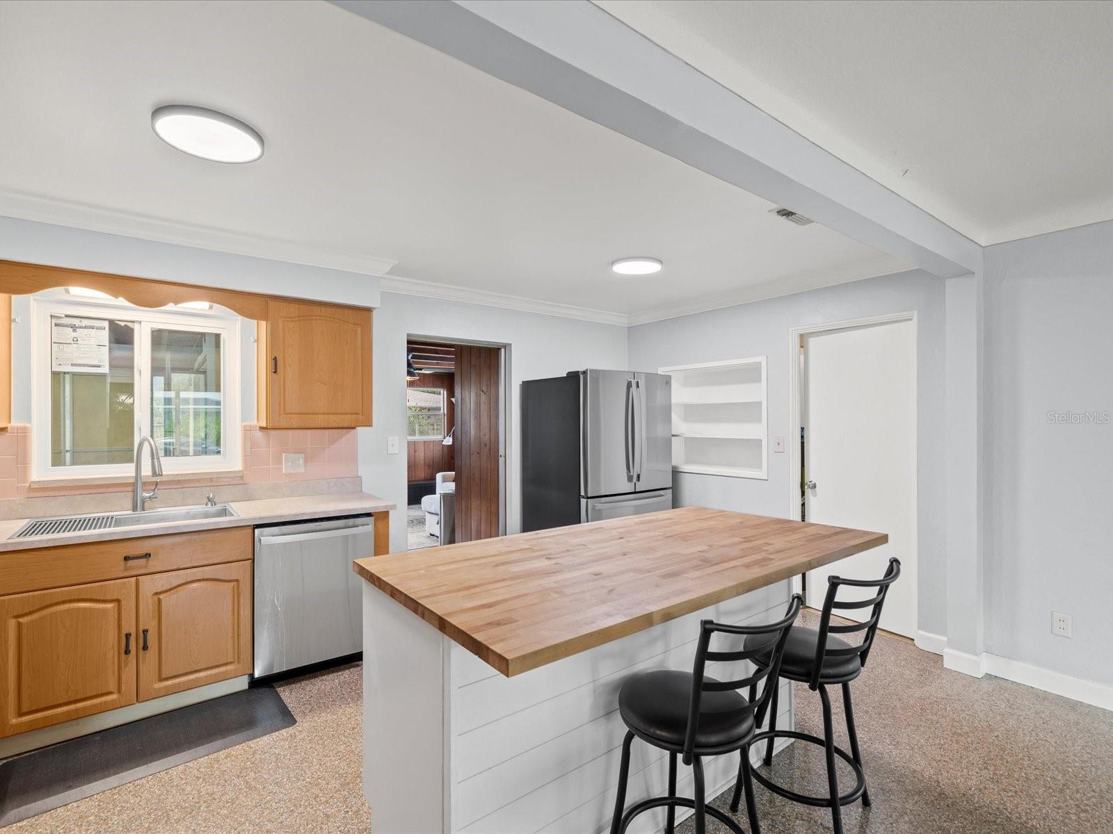 1038 53RD AVE N, ST PETERSBURG, FL, 33703