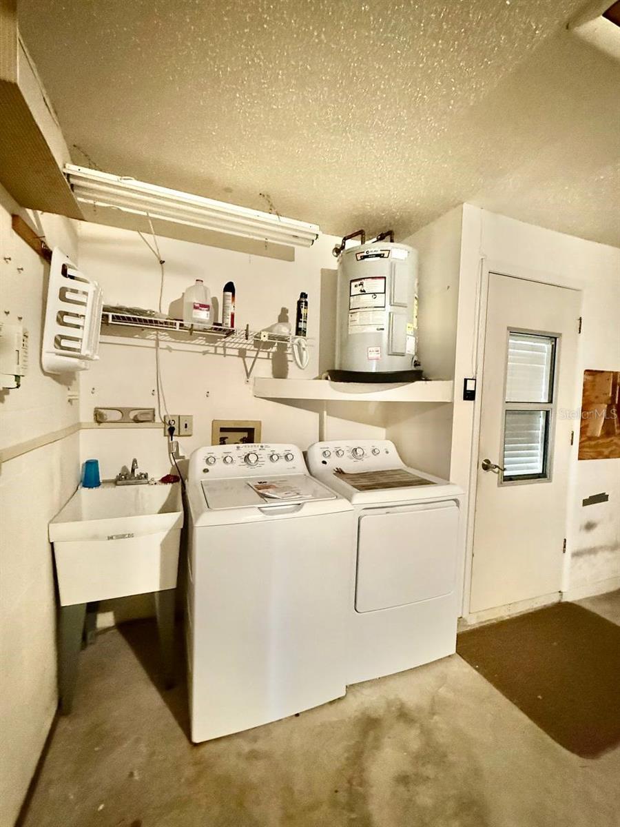 940 ROSEWOOD LN, PALM HARBOR, FL, 34684