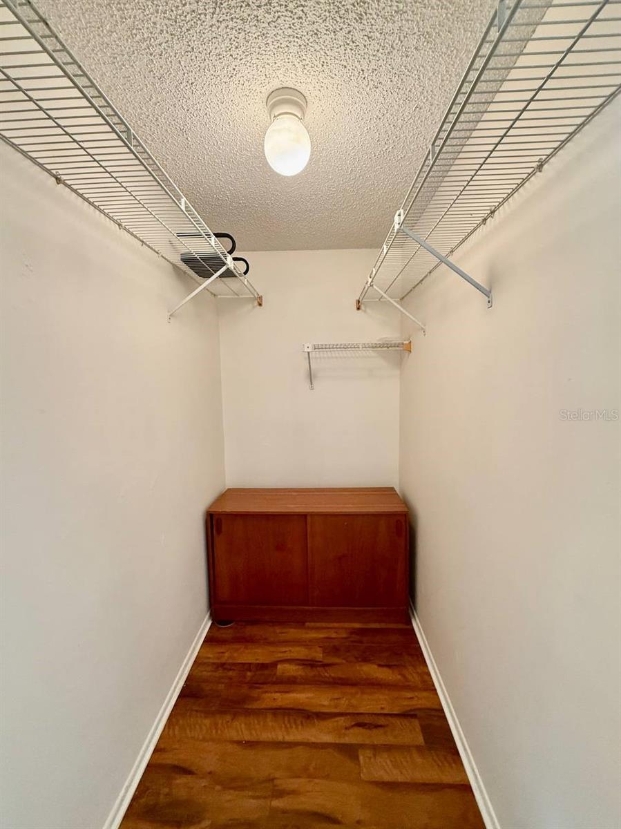 940 ROSEWOOD LN, PALM HARBOR, FL, 34684