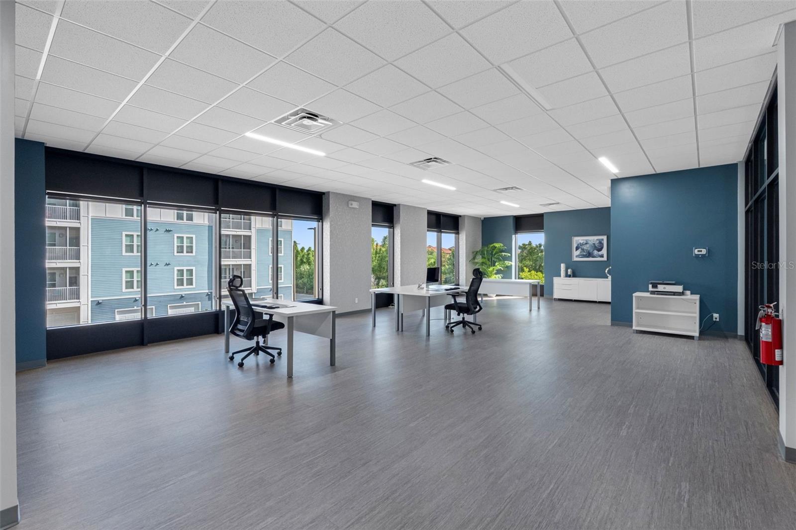 18401 US 19 N, CLEARWATER, FL, 33764