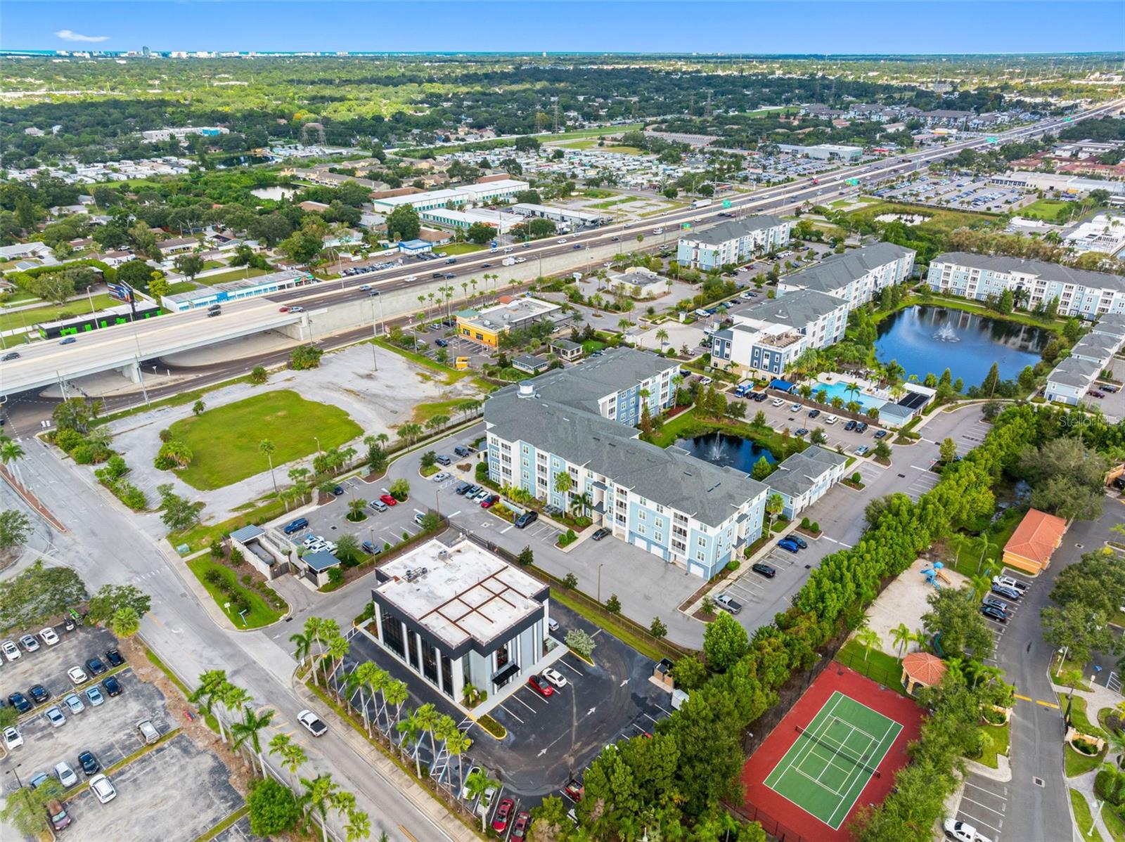 18401 US 19 N, CLEARWATER, FL, 33764