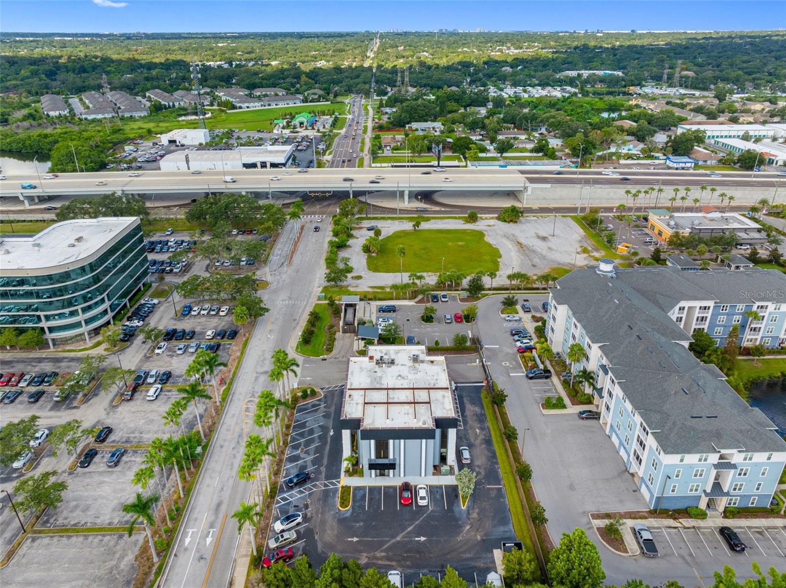 18401 US 19 N, CLEARWATER, FL, 33764