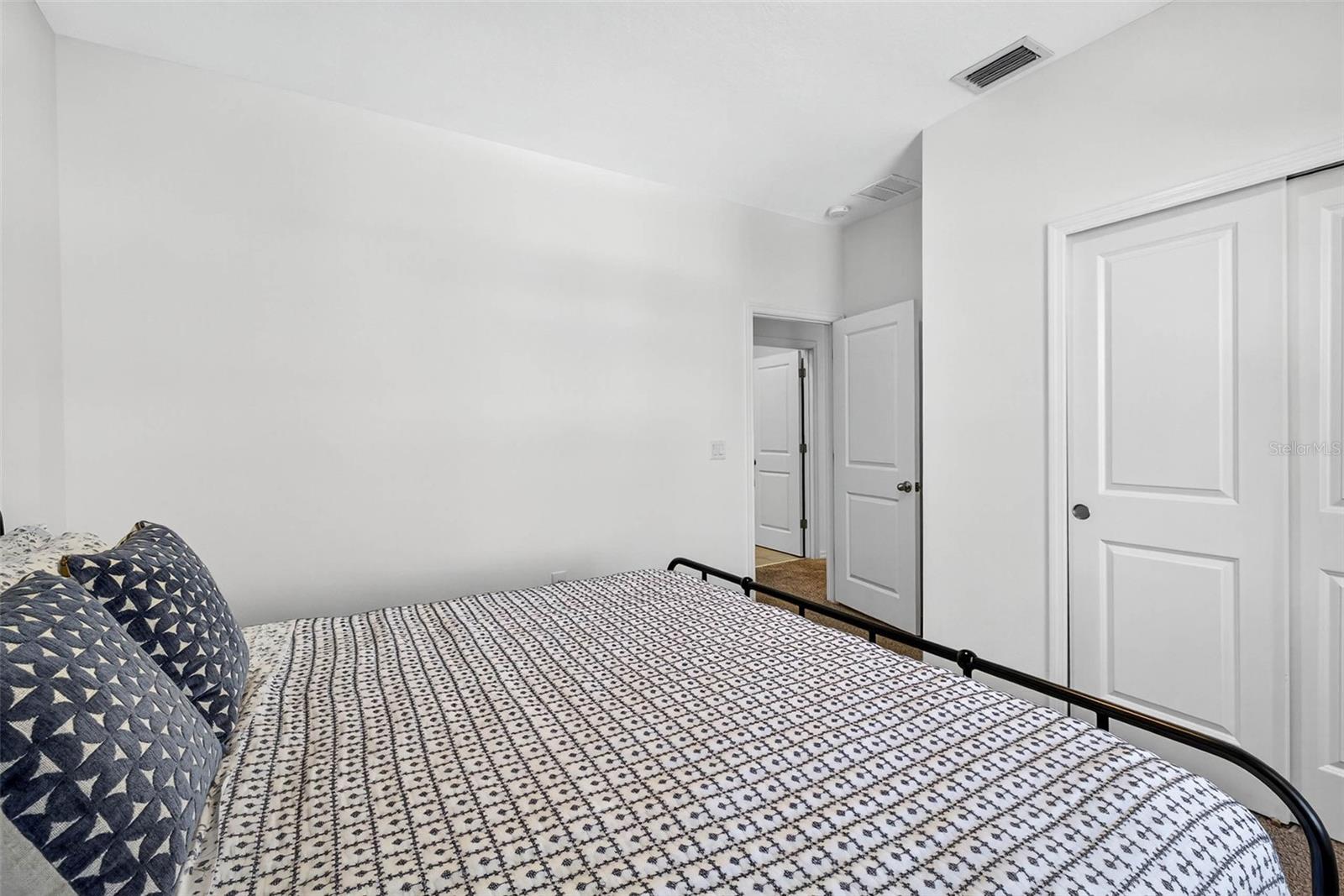 34048 WHITE FOUNTAIN CT, WESLEY CHAPEL, FL, 33545