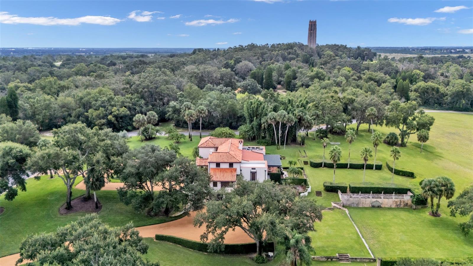 P4936490 Property Photo