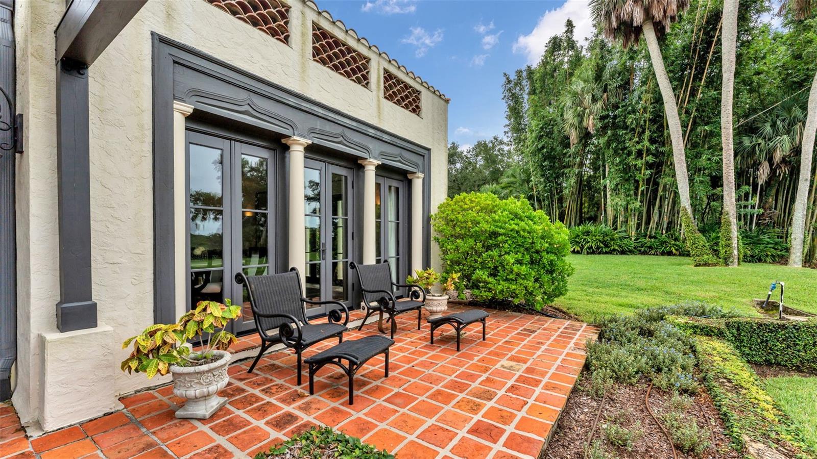 P4936490 Property Photo