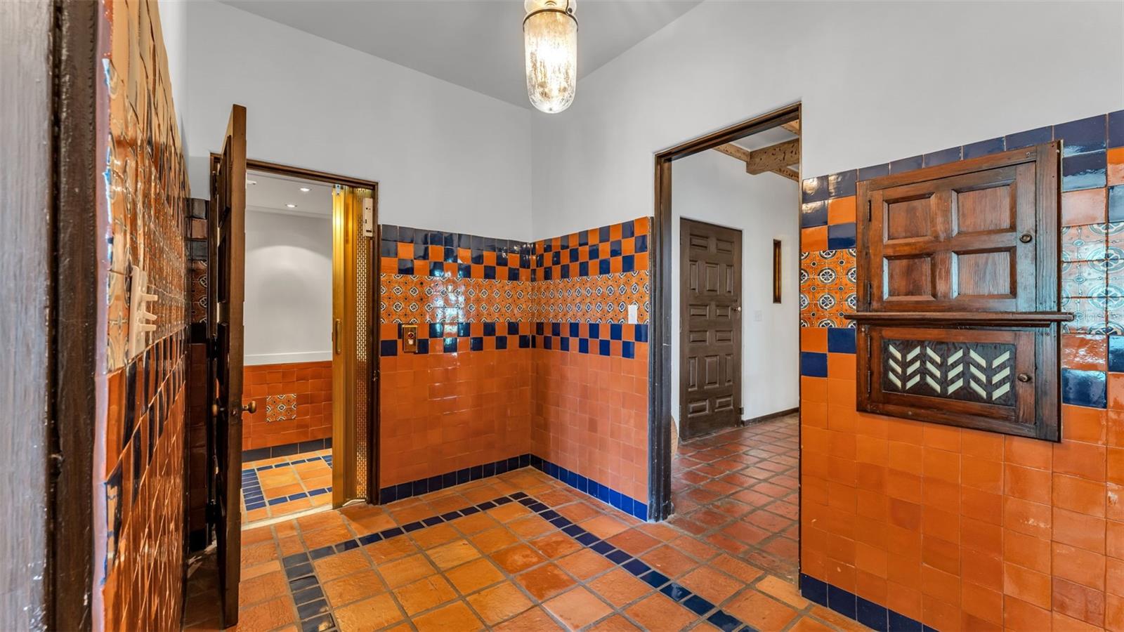 P4936490 Property Photo