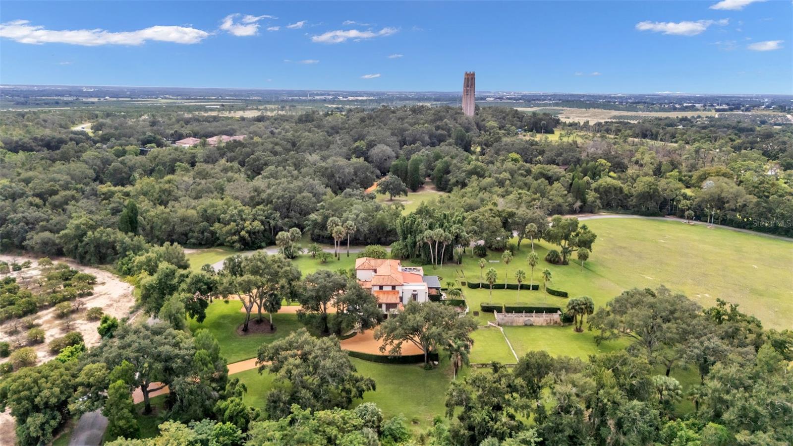 P4936490 Property Photo