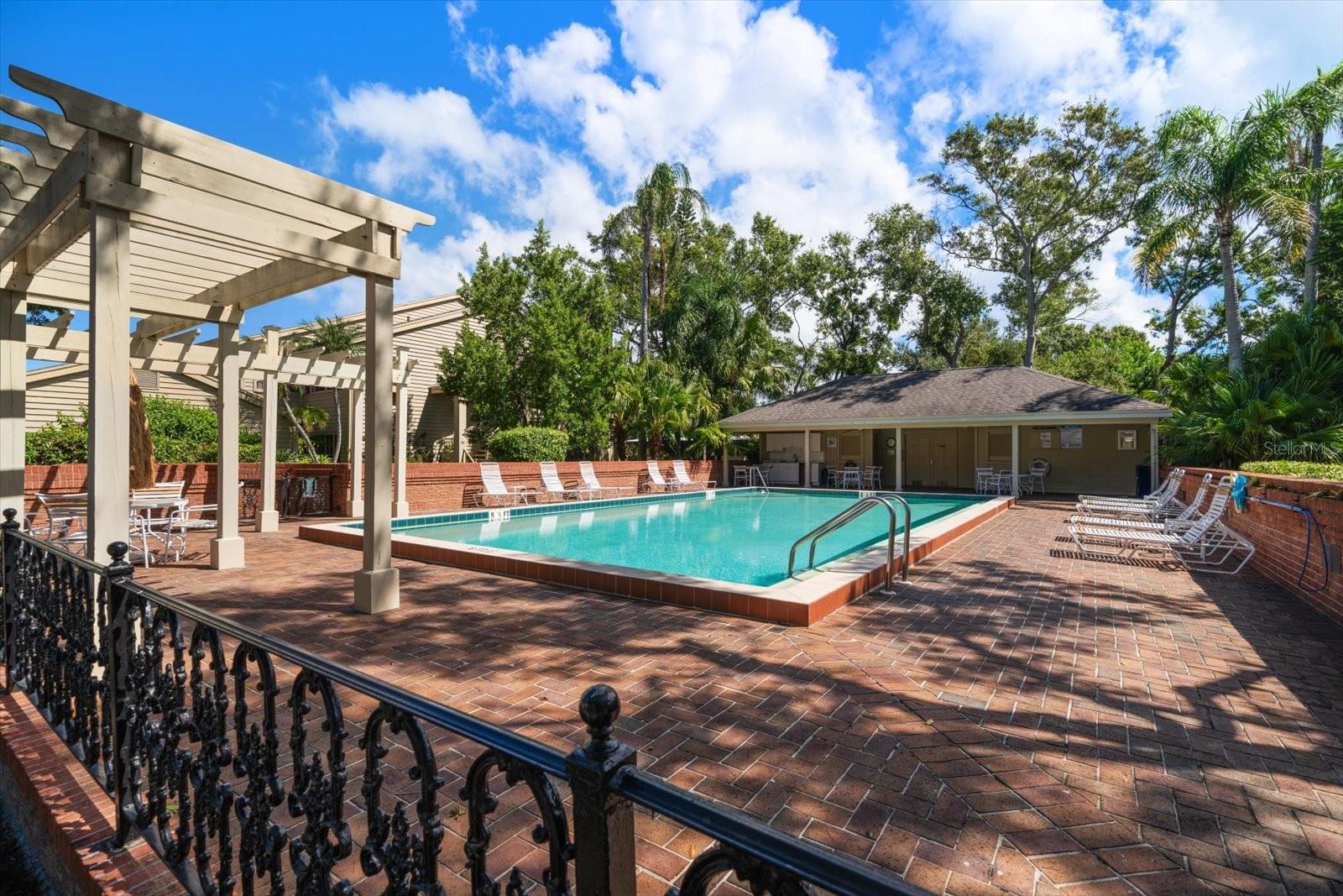 75 PELICAN PL, BELLEAIR, FL, 33756