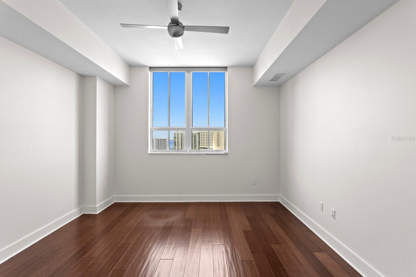 A4666660 Property Photo