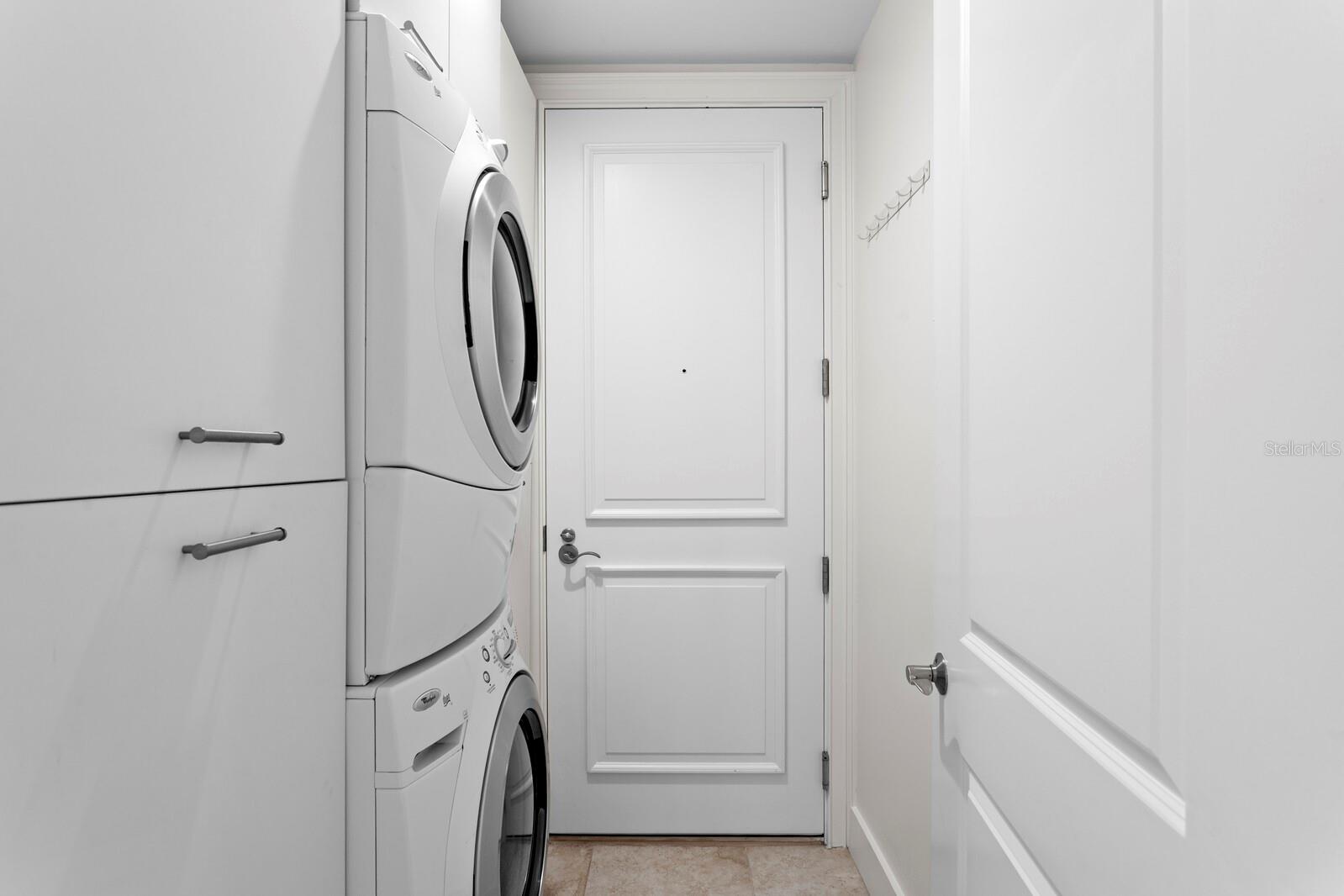 A4666660 Property Photo