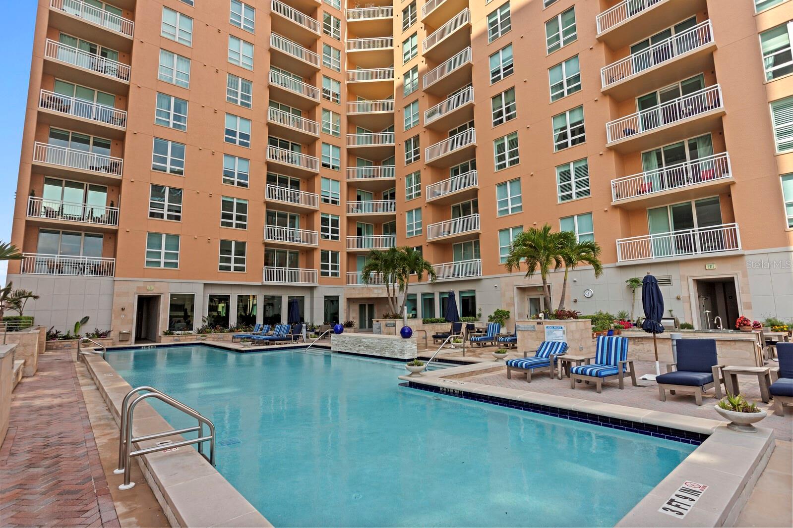 A4666660 Property Photo