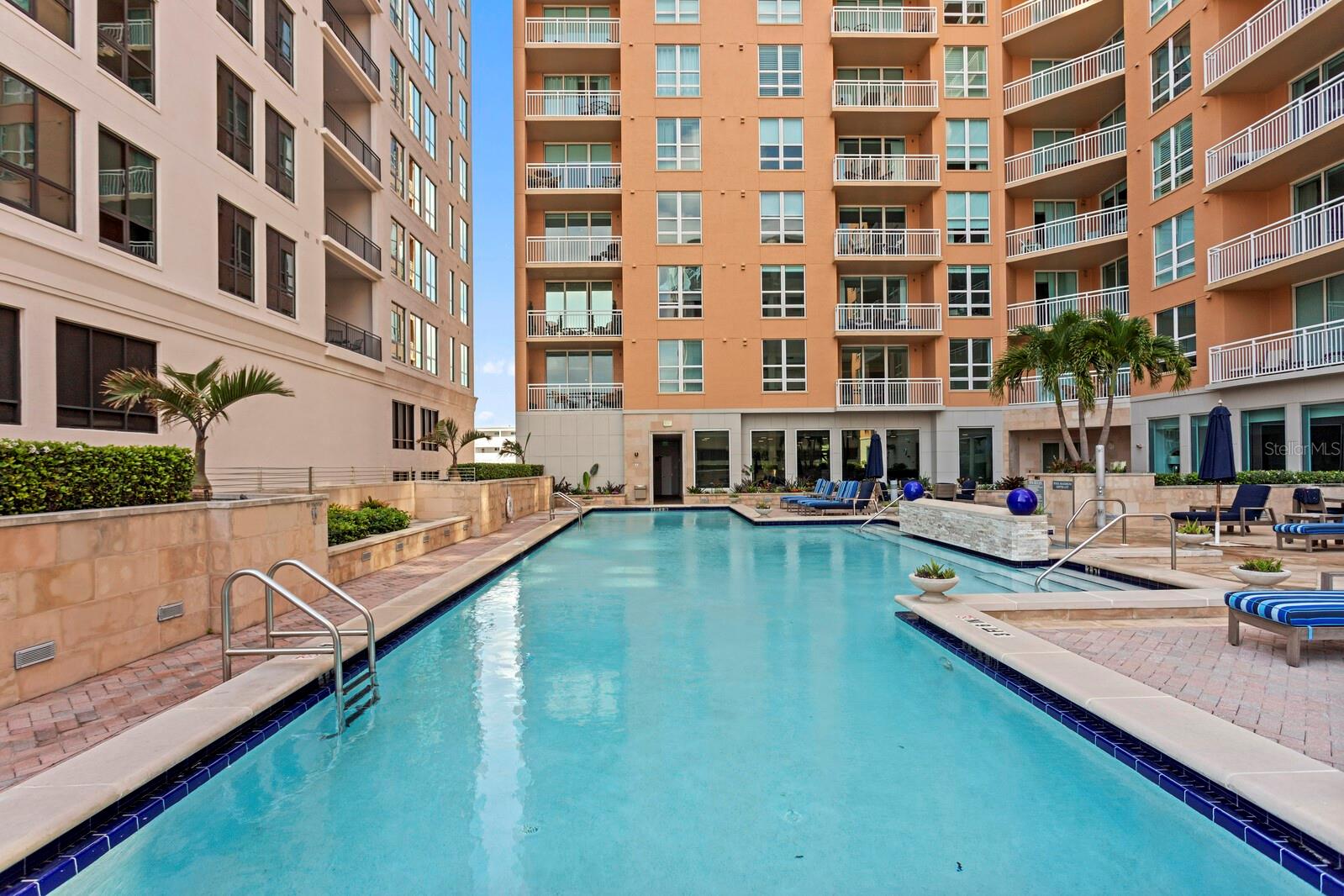 A4666660 Property Photo