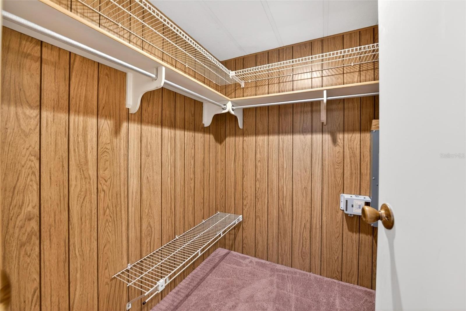 1014 SOUTHLAND DR, TAVARES, FL, 32778