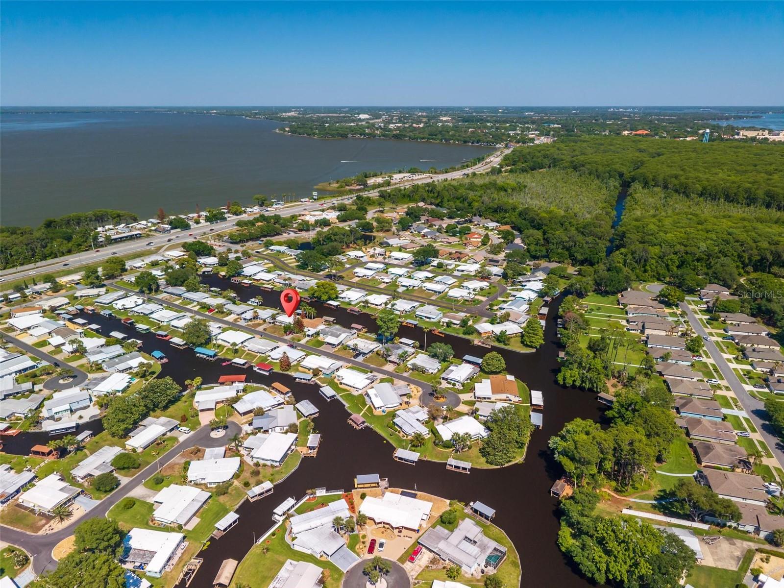 1014 SOUTHLAND DR, TAVARES, FL, 32778