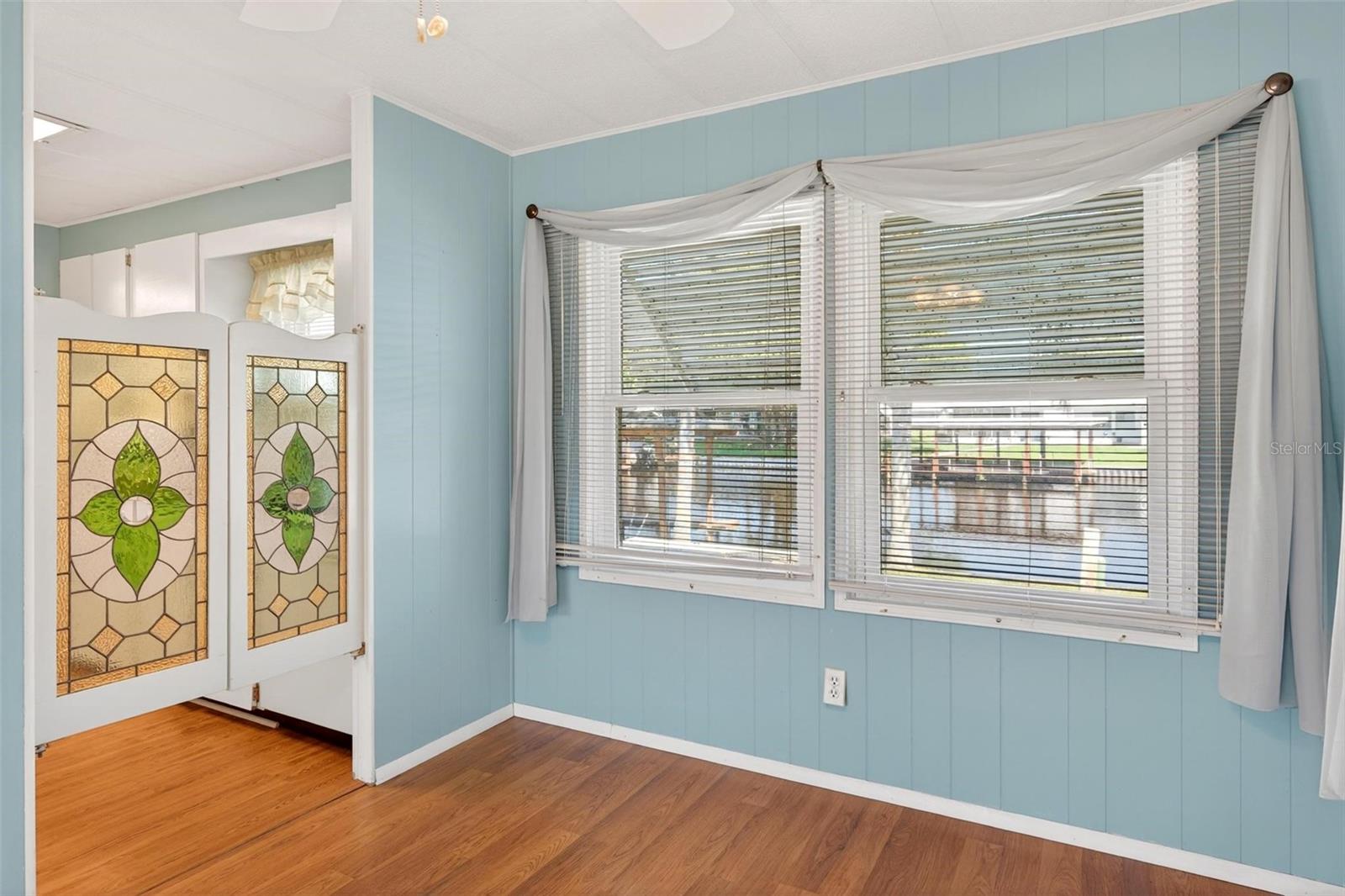 1014 SOUTHLAND DR, TAVARES, FL, 32778