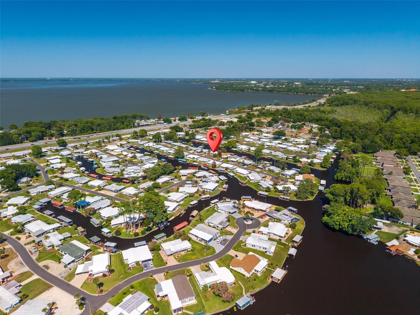 1014 SOUTHLAND DR, TAVARES, FL, 32778