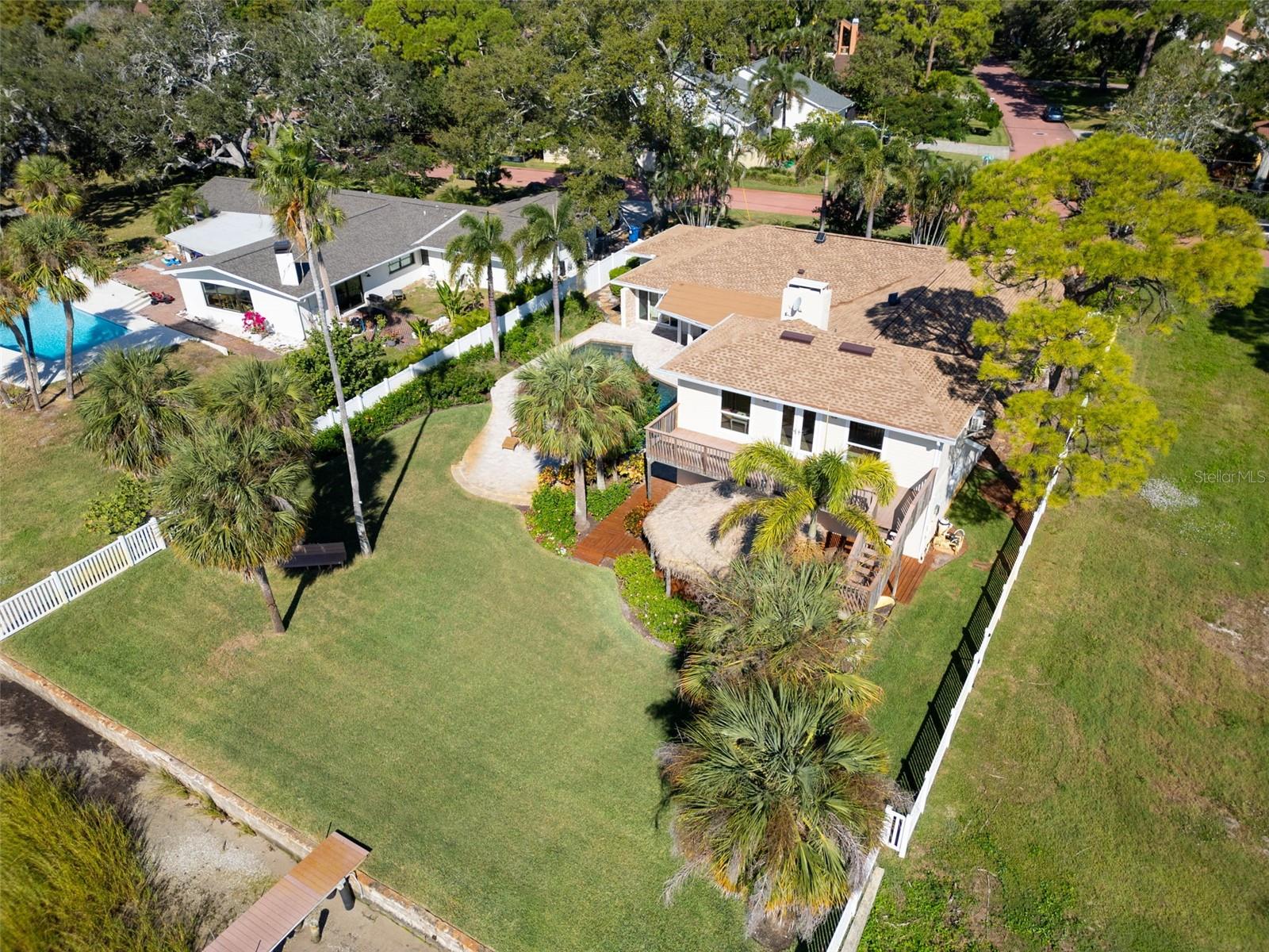 TB8432607 Property Photo