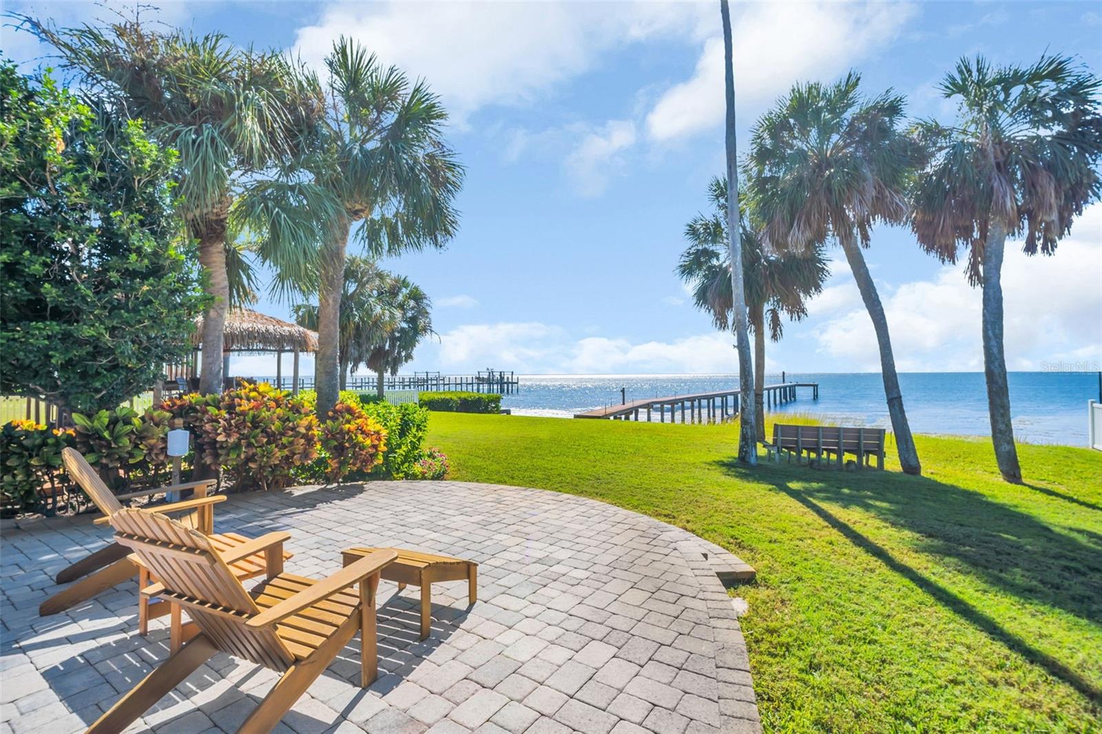 TB8432607 Property Photo