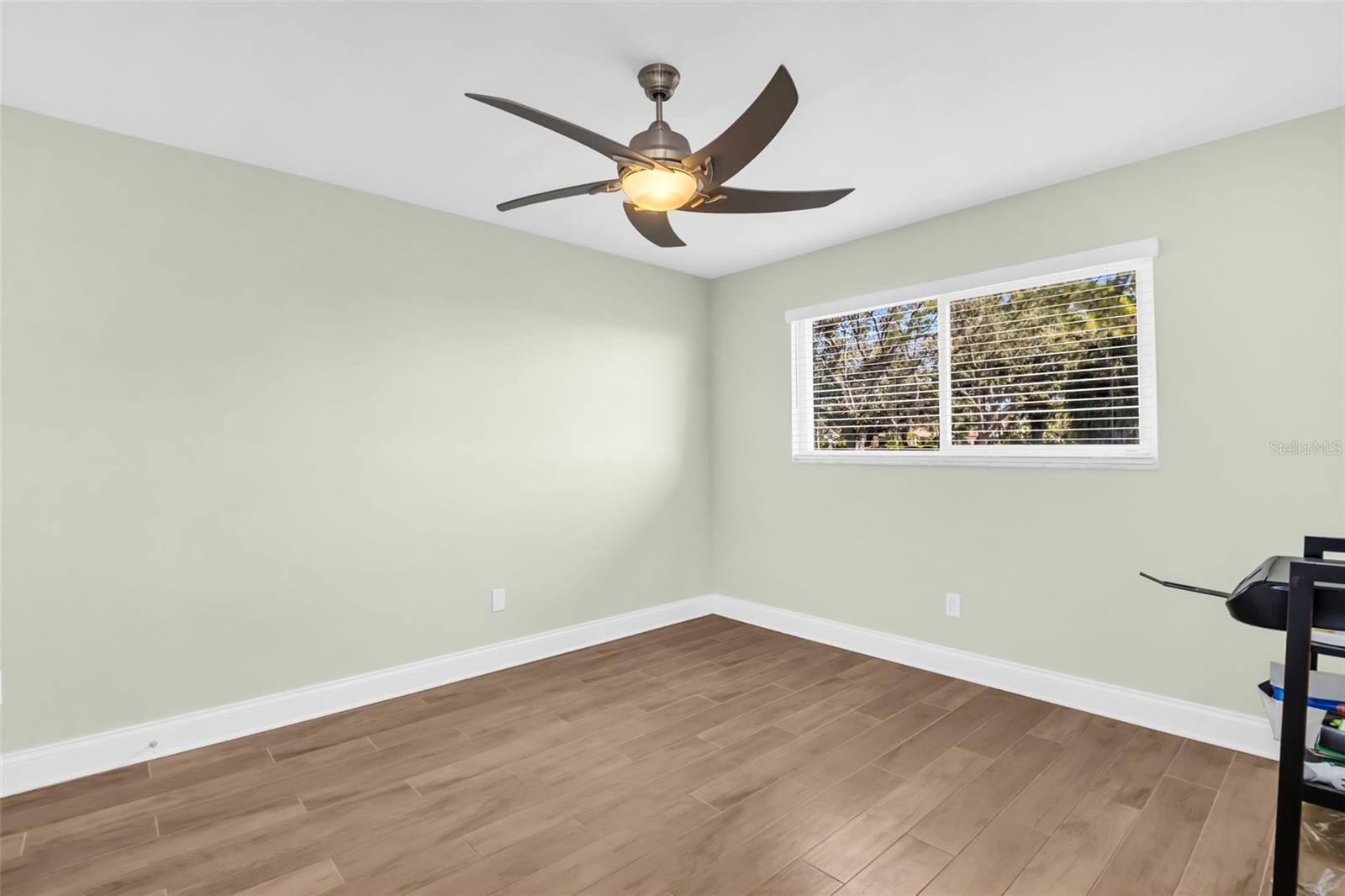 TB8432607 Property Photo