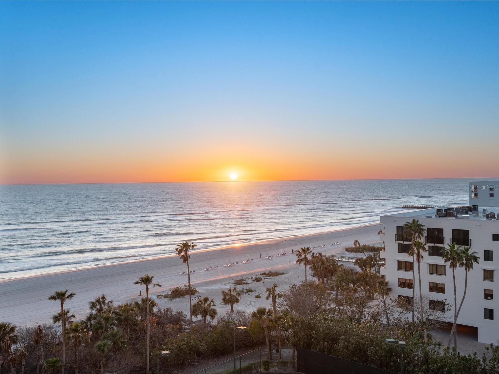 1281 GULF OF MEXICO DR #704, LONGBOAT KEY, FL, 34228