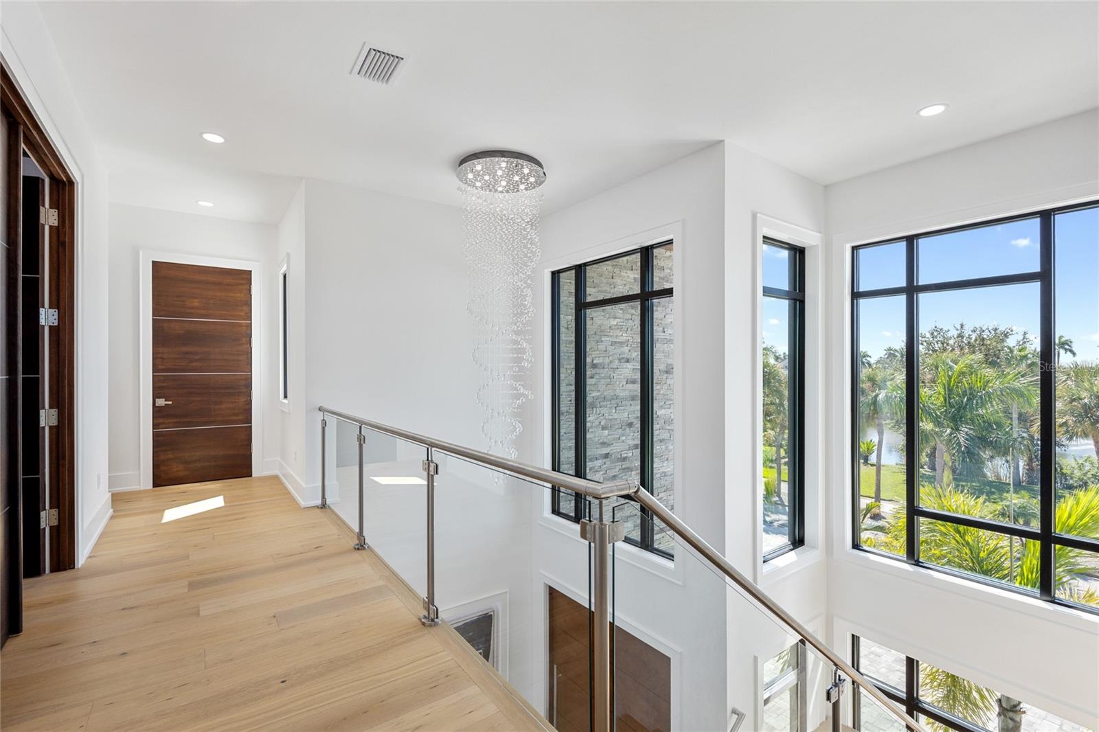 TB8432616 Property Photo