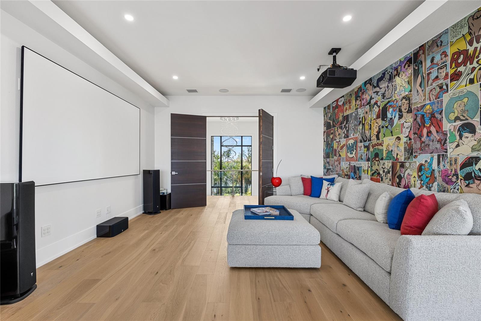 TB8432616 Property Photo