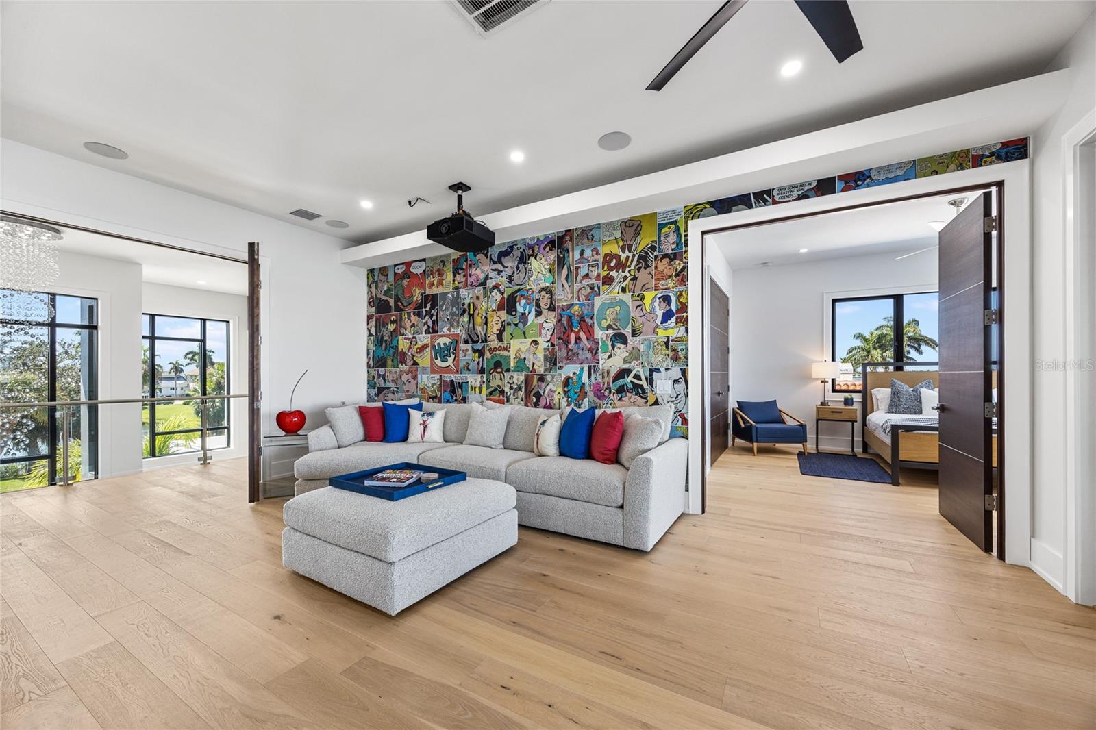 TB8432616 Property Photo