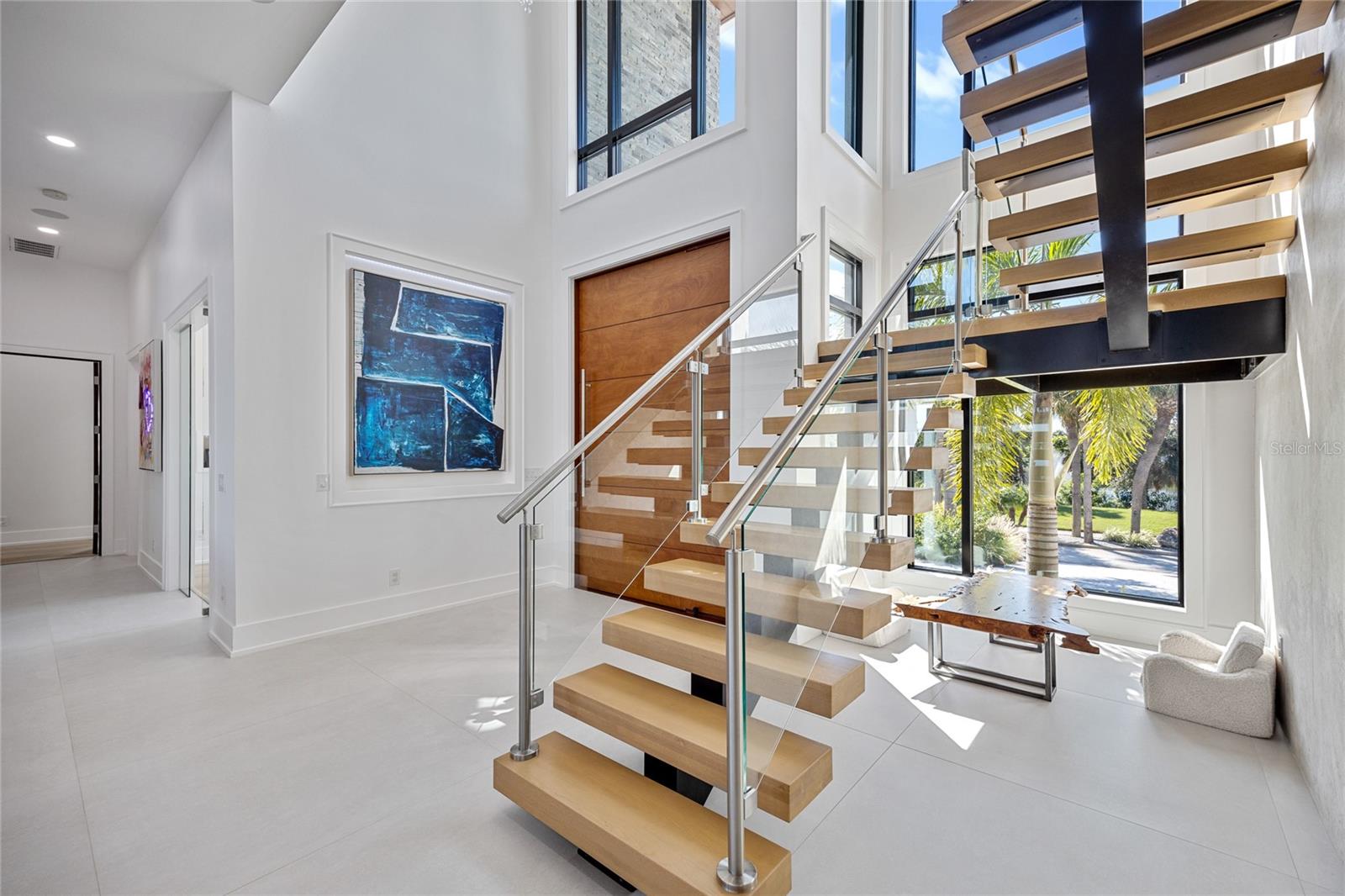 TB8432616 Property Photo