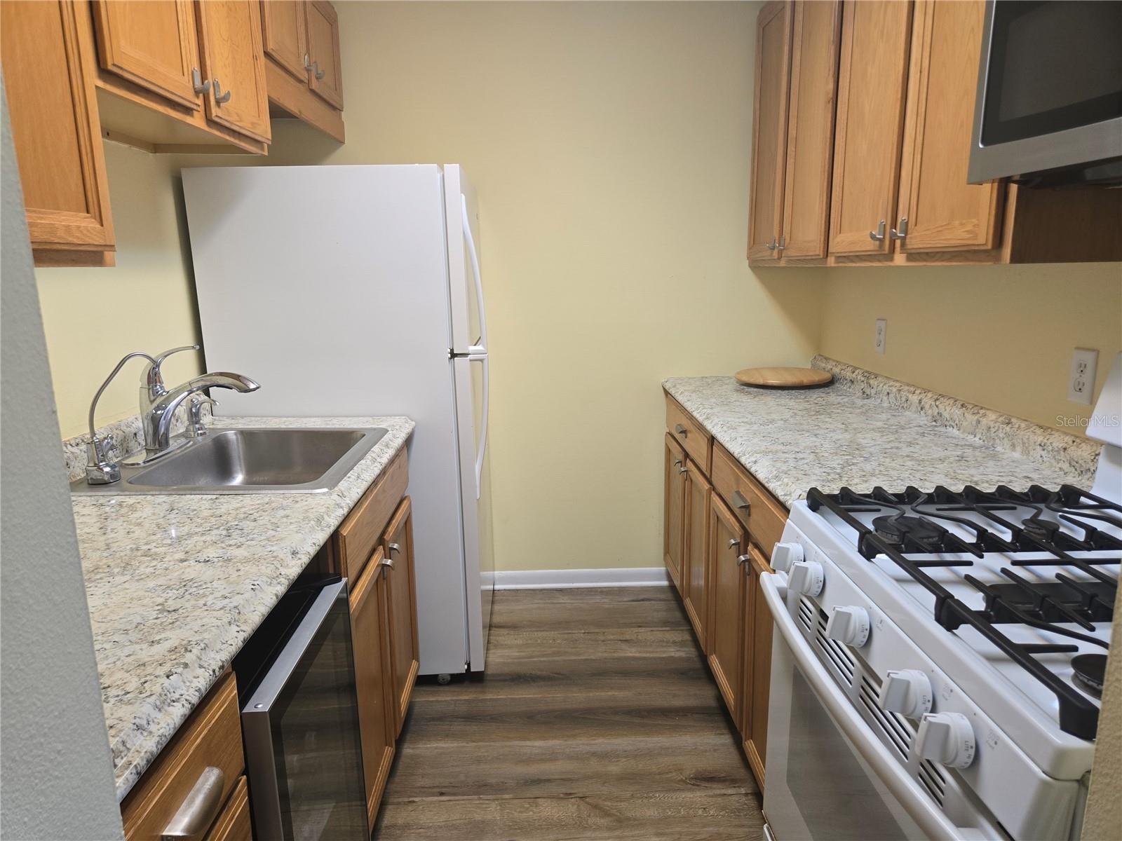 TB8432627 Property Photo