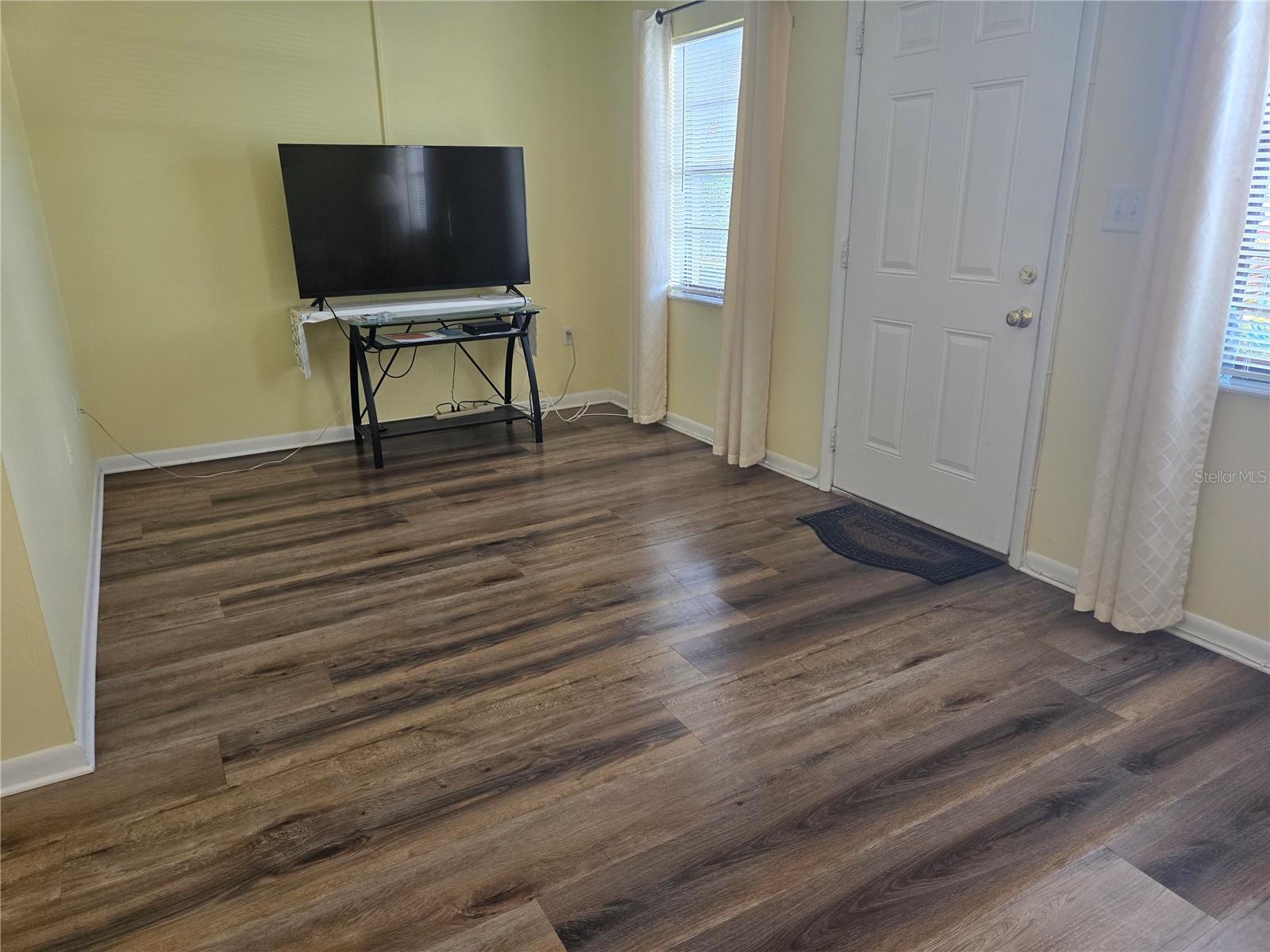 TB8432627 Property Photo