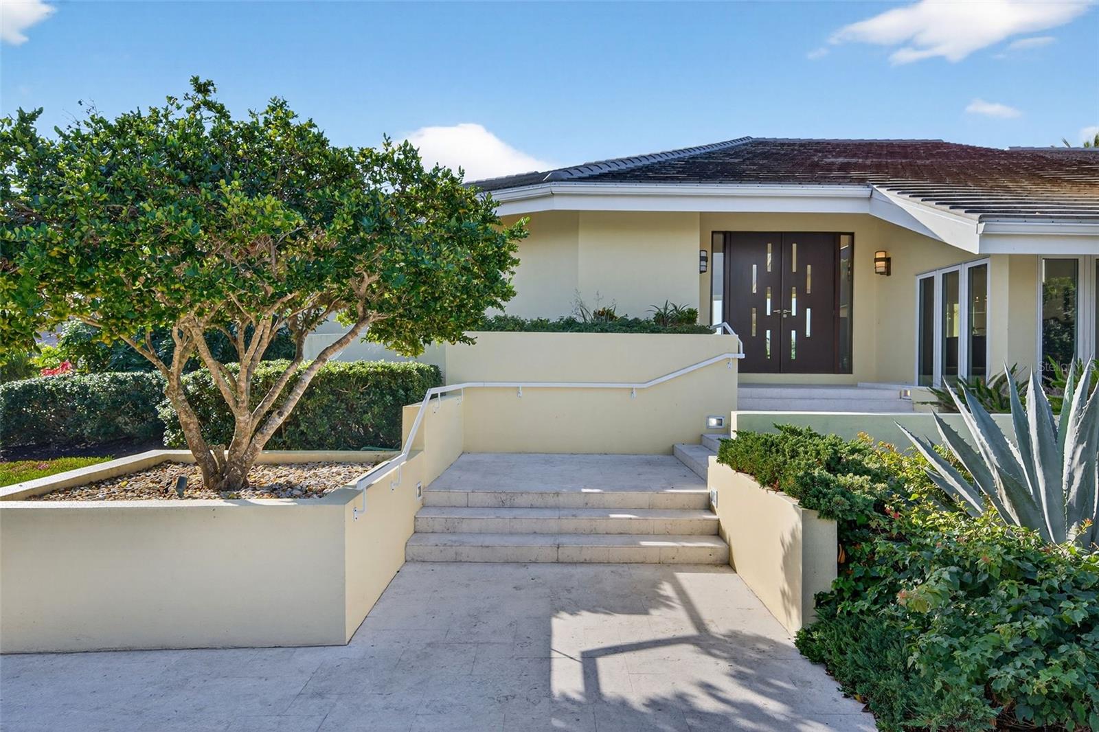 A4666688 Property Photo