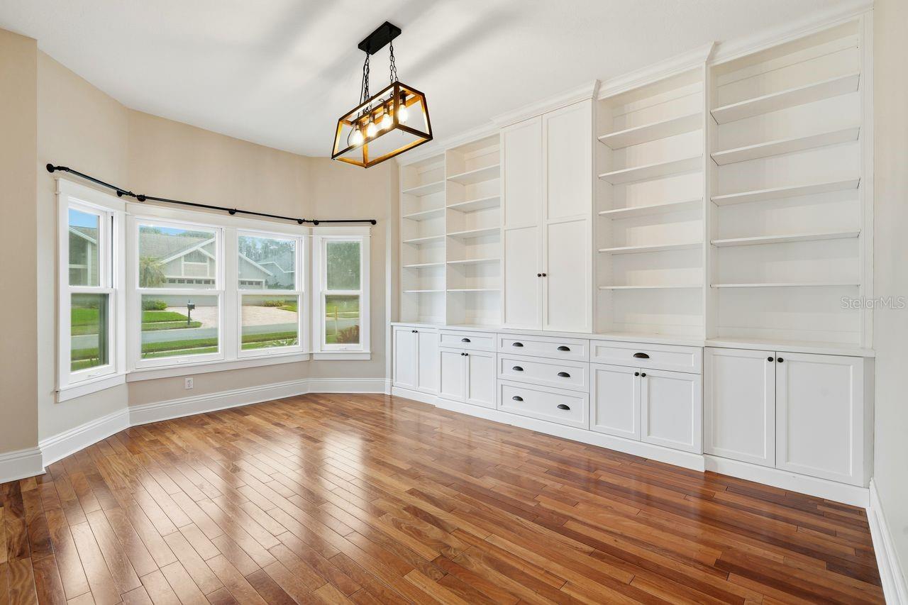 700 WESTFIELD CT, DUNEDIN, FL, 34698