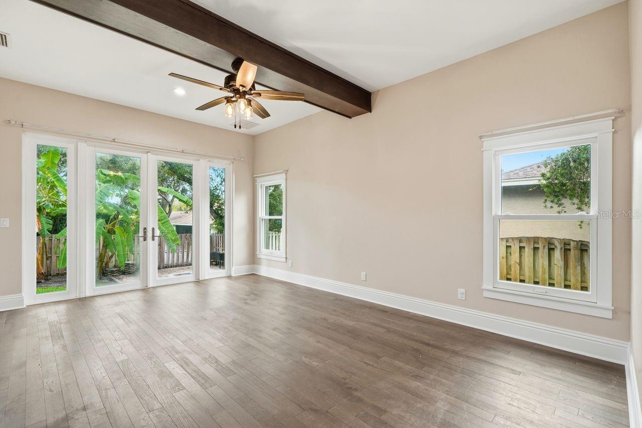 700 WESTFIELD CT, DUNEDIN, FL, 34698