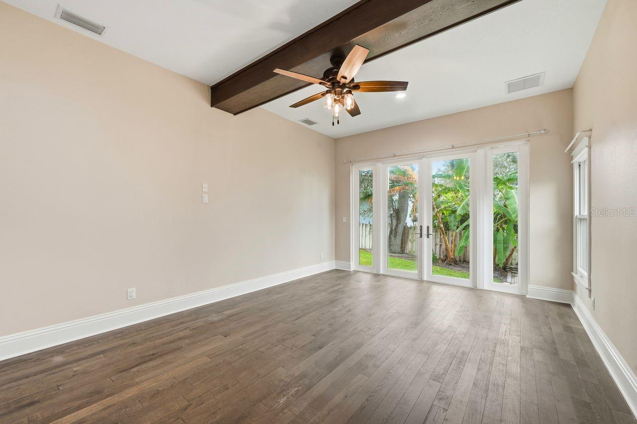 700 WESTFIELD CT, DUNEDIN, FL, 34698