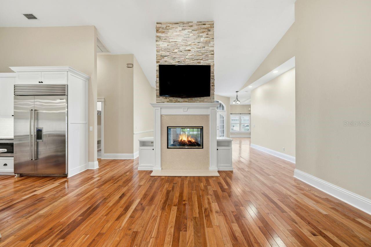 700 WESTFIELD CT, DUNEDIN, FL, 34698