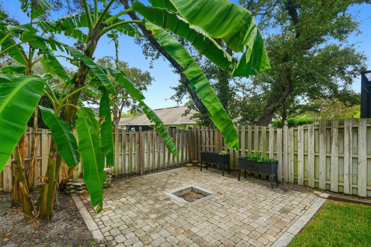 700 WESTFIELD CT, DUNEDIN, FL, 34698