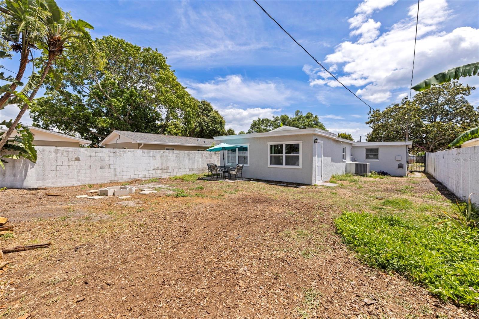 3911 12TH AVE N, ST PETERSBURG, FL, 33713