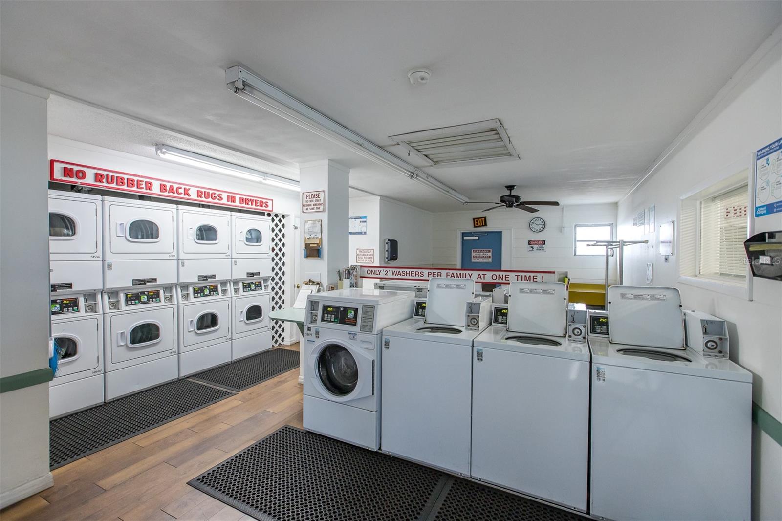 W7879390 Property Photo