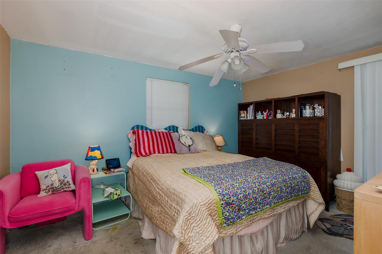 W7879390 Property Photo