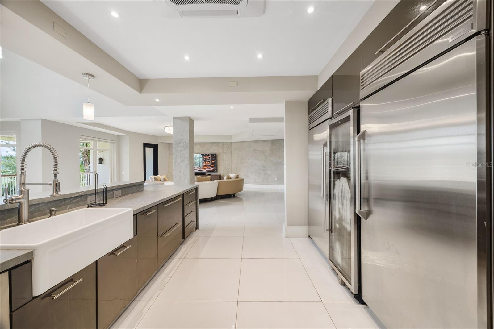 PR9116356 Property Photo