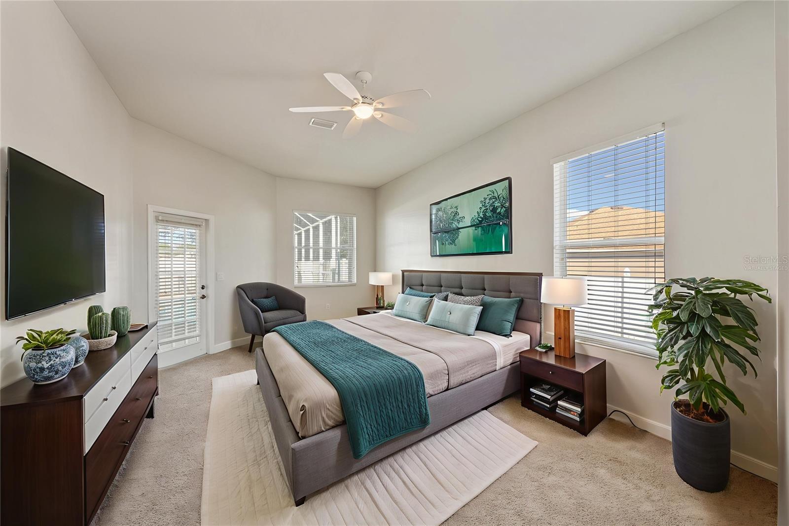 This photo has been Virtually Staged.