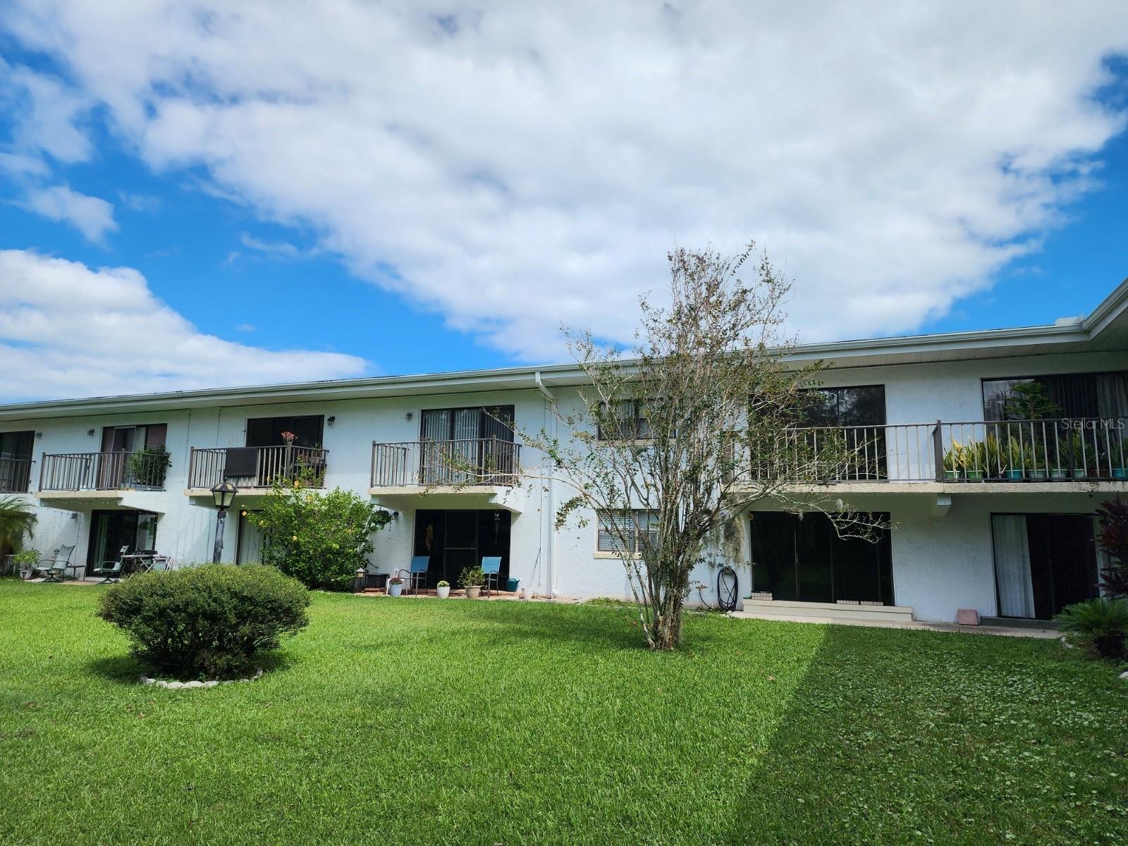 O6348366 Property Photo