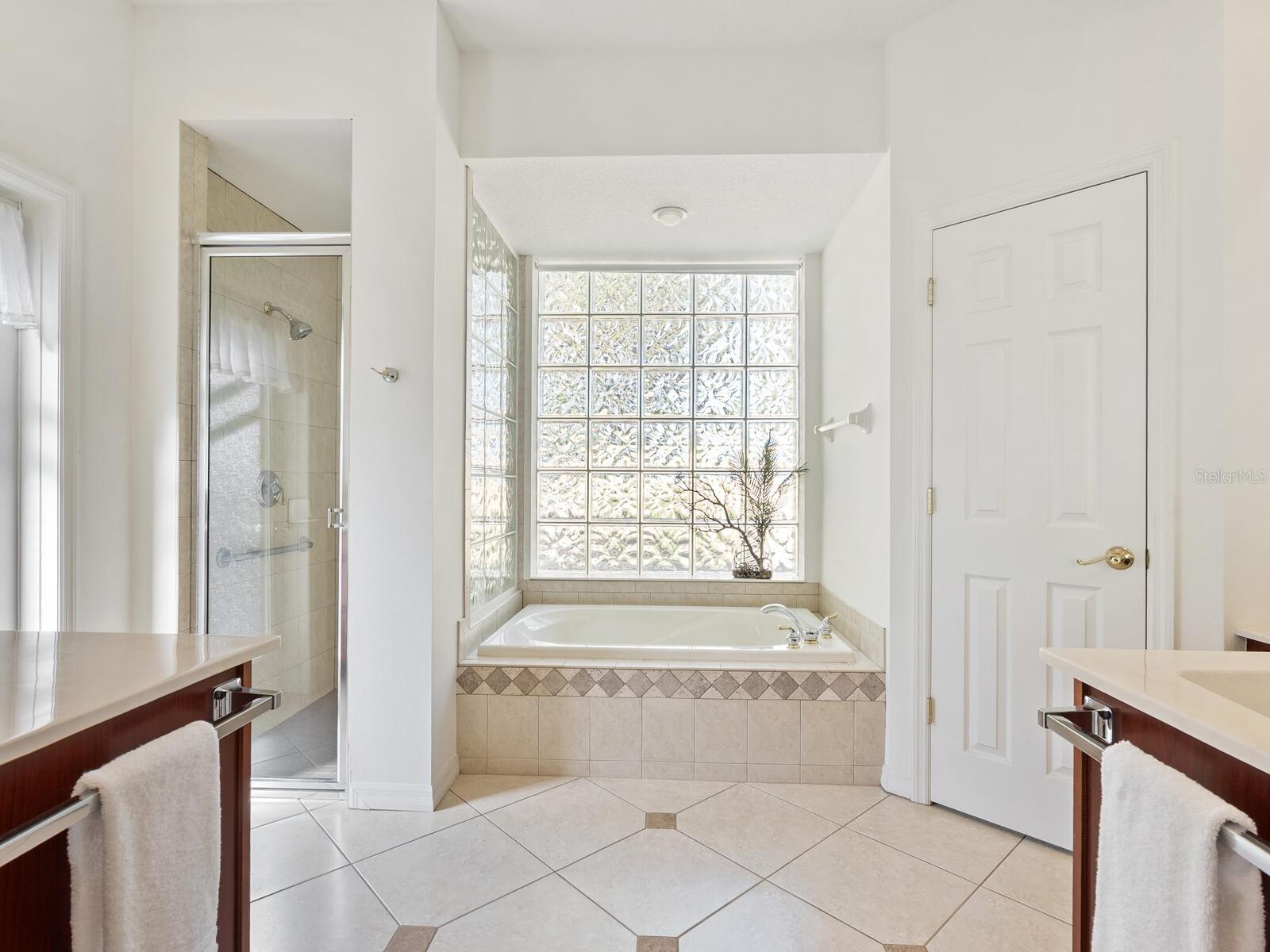 1337 COPPERWOOD DR, OSPREY, FL, 34229