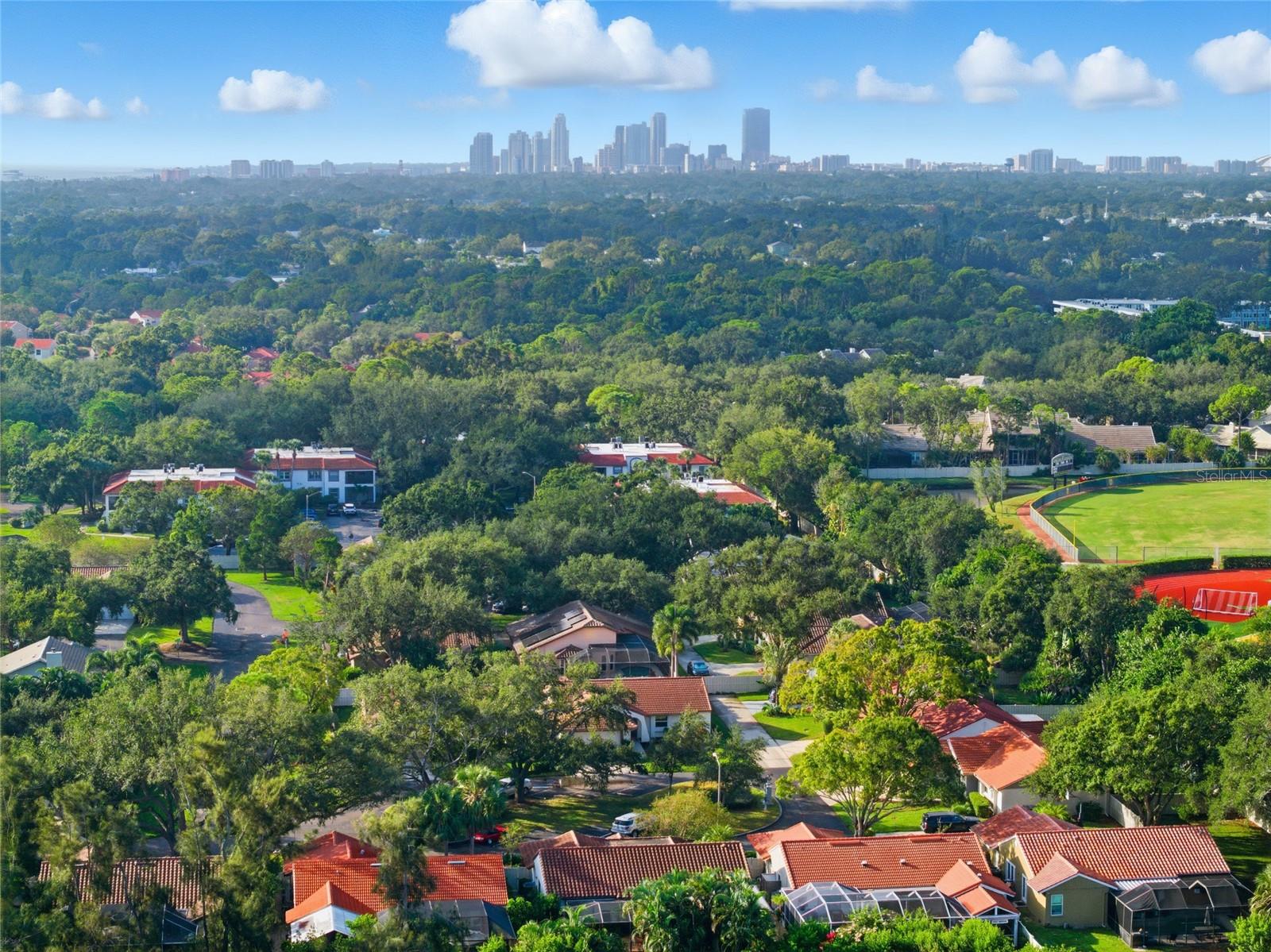 484 AVILA CIR NE, ST PETERSBURG, FL, 33703